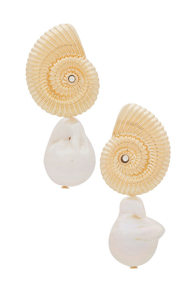 Pearl Shell Earrings - 18k Gold Plated