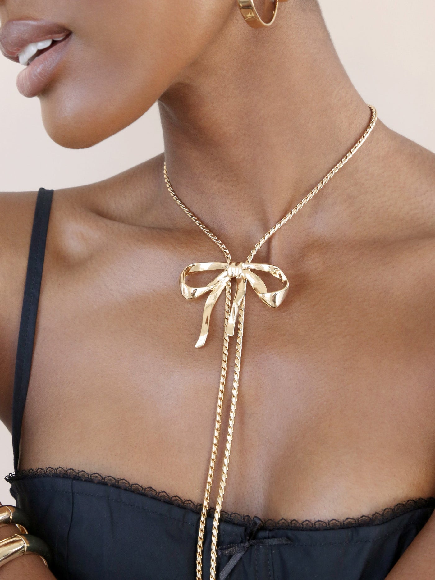 Organic Bow Necklace