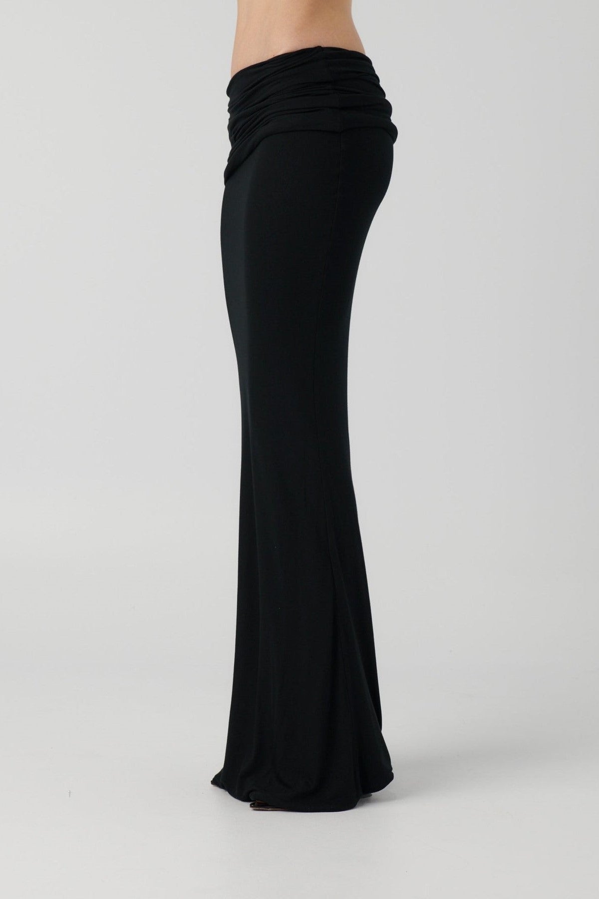 Samira Maxi Skirt - Black - SHOPJAUS - JAUS